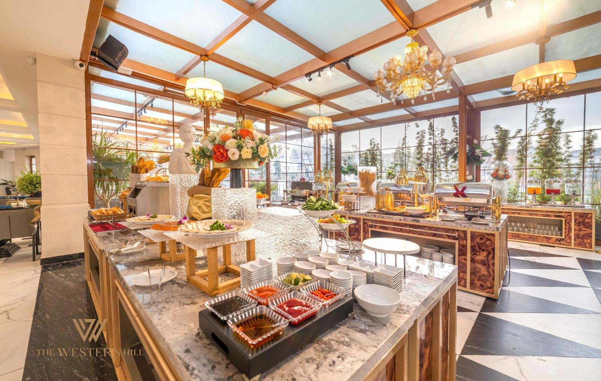 The Western Hill Dalat Hotel Экстерьер фото